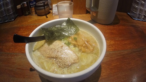 塩ラーメン